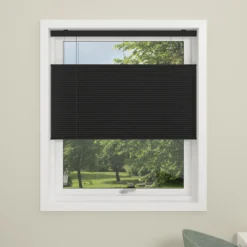 Debel plisségardin touch split lysdempende sort 60x160
