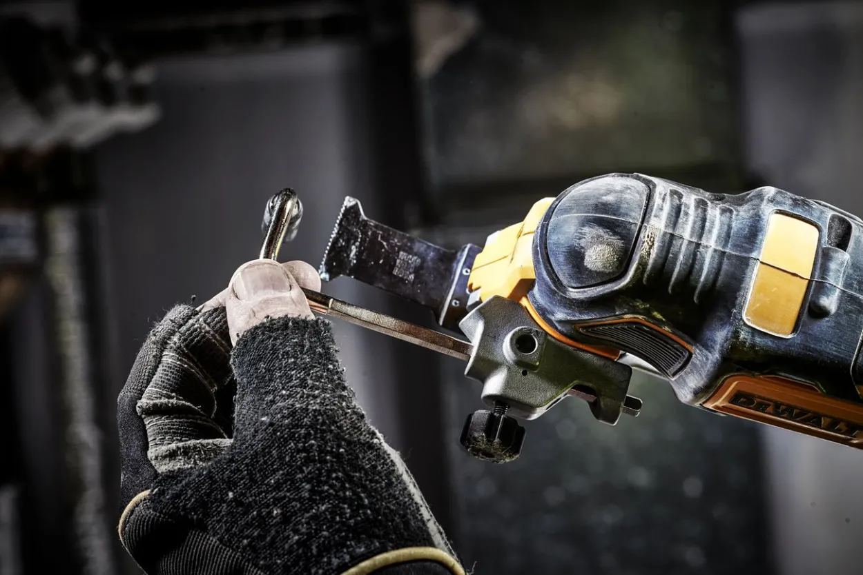 Dewalt multikutter 18v xr u/batteri