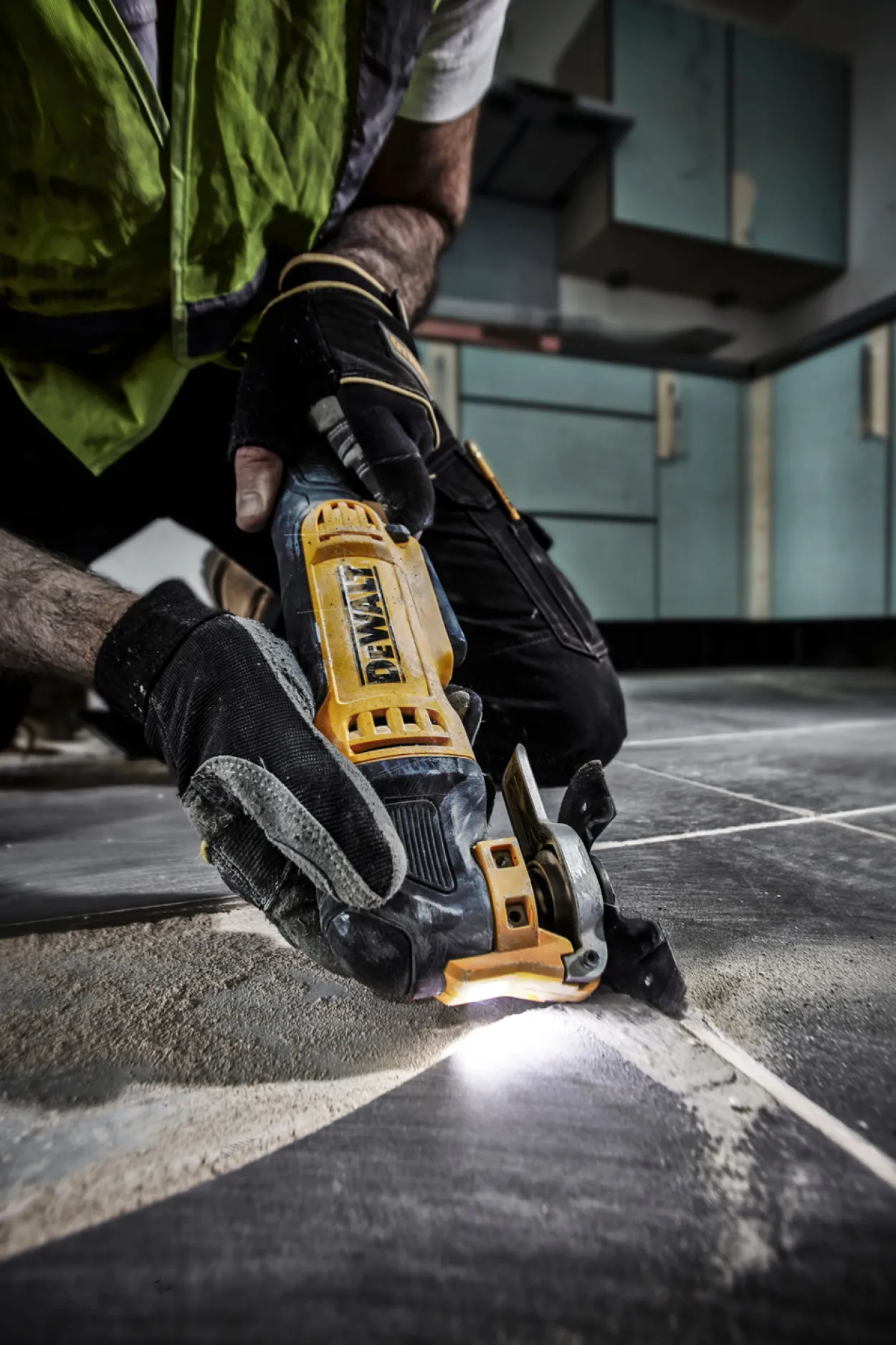 Dewalt multikutter 300w