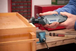 Dremel® forsats med formplattform