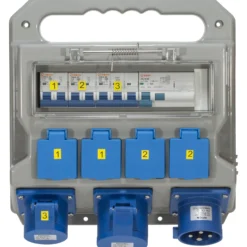 Egant 230v byggsentral ip44 332-9 inn 4-uttak