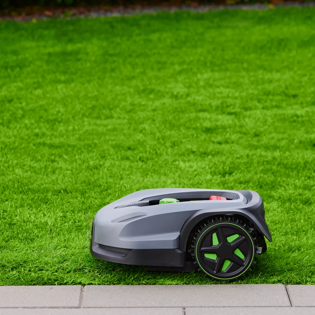 Grouw robotgressklipper clevr 1300m²