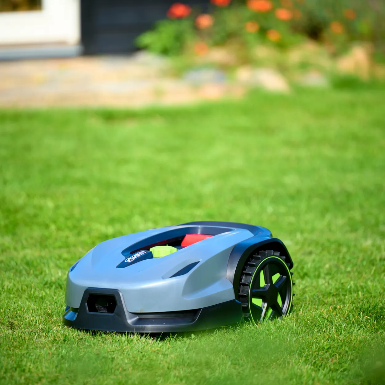 Grouw robotgressklipper core+ 600m²