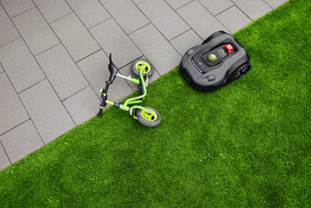 Grouw robotgressklipper ultra 2000m²