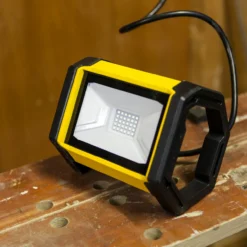 Lutec epta led arbeidslampe bærbar 1 lys