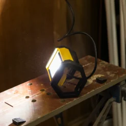 Lutec epta led arbeidslampe bærbar 1 lys
