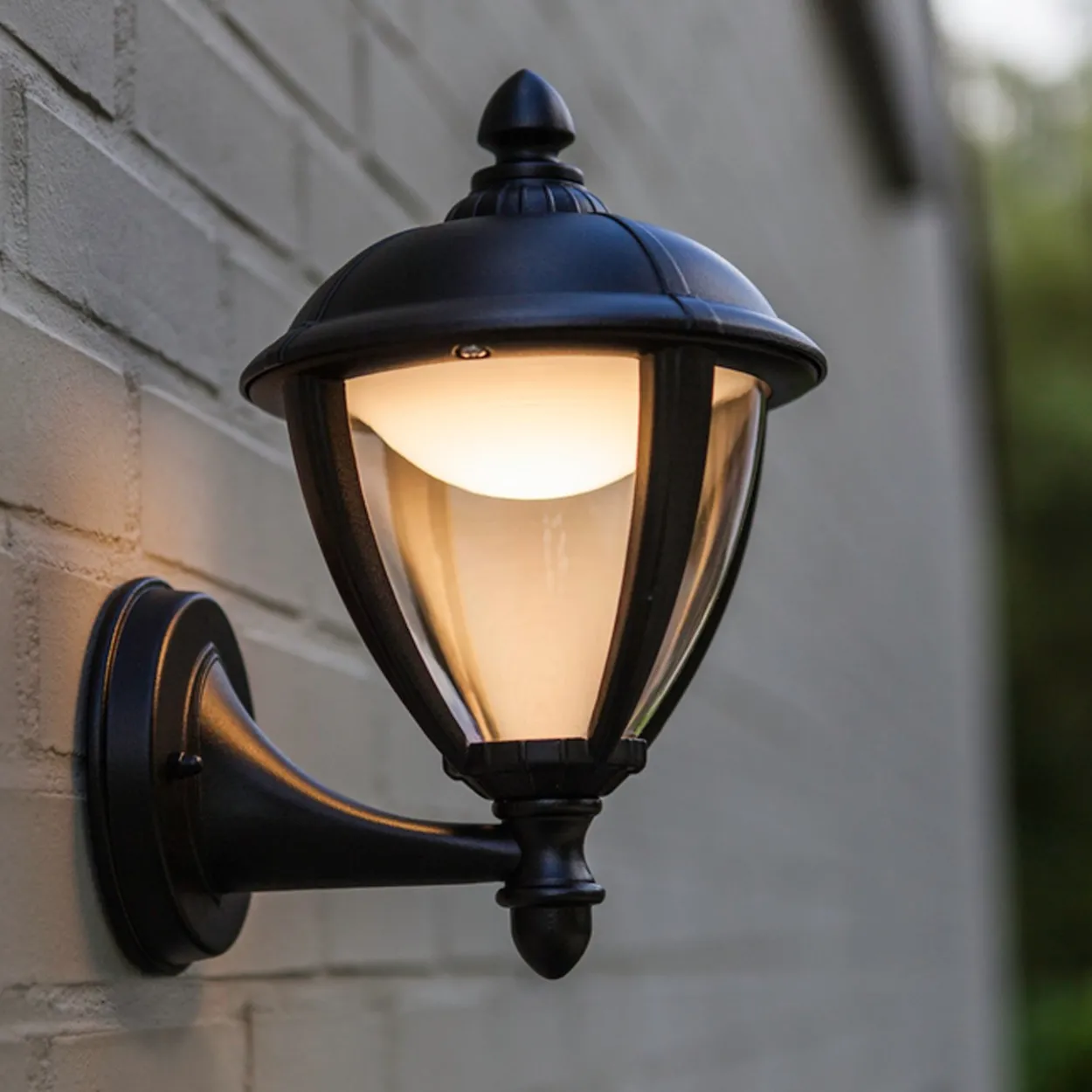 Lutec tradition unite vegglampe up matt sort