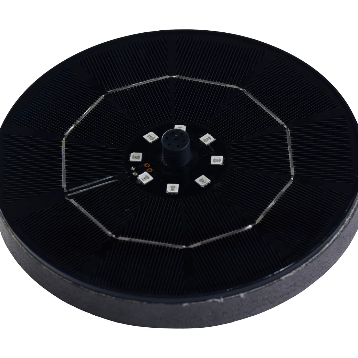 Outfit vannfontene solar m/led
