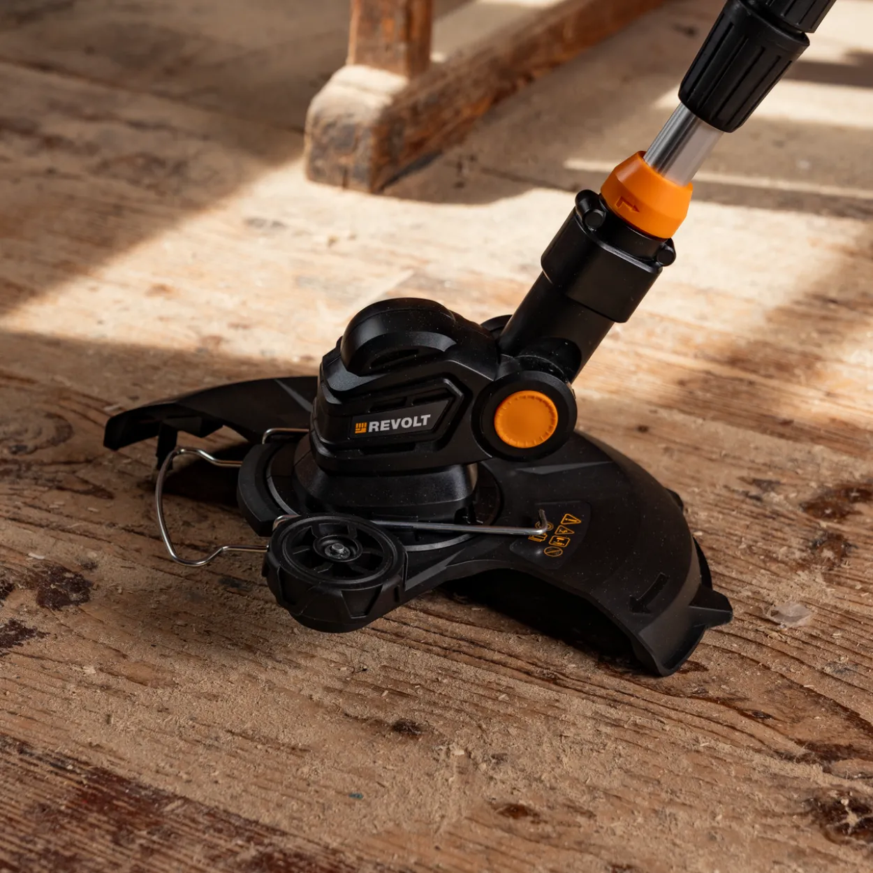 Revolt edge 18v gresstrimmer