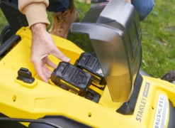 Stanley fatmax v20 gressklipper m/2x18v 4ah batteri og lader